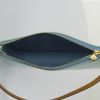 Louis Vuitton Lexington pouch in blue monogram patent leather - Detail D2 thumbnail