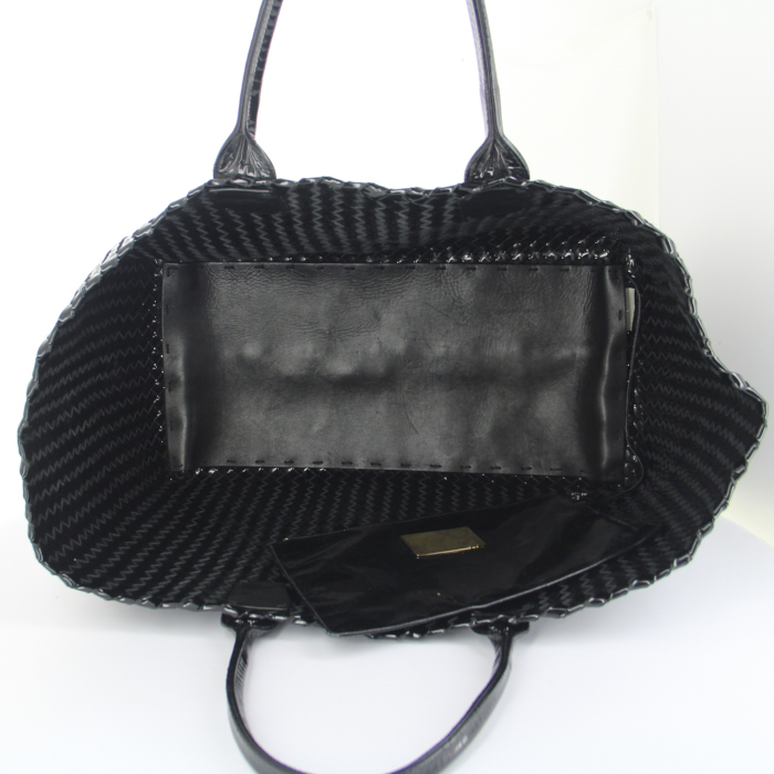 Bolso Cabás Bottega Veneta en cuero trenzado negro - Detail D2