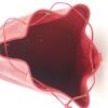 Bolso de mano Louis Vuitton petit Noé en cuero Epi rojo - Detail D2 thumbnail