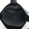 Borsa Louis Vuitton in pelle Epi nera - Detail D2 thumbnail