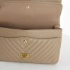 Chanel 2.55 handbag in brown leather - Detail D4 thumbnail