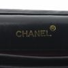 Sac à main Chanel Timeless en cuir matelassé noir - Detail D3 thumbnail