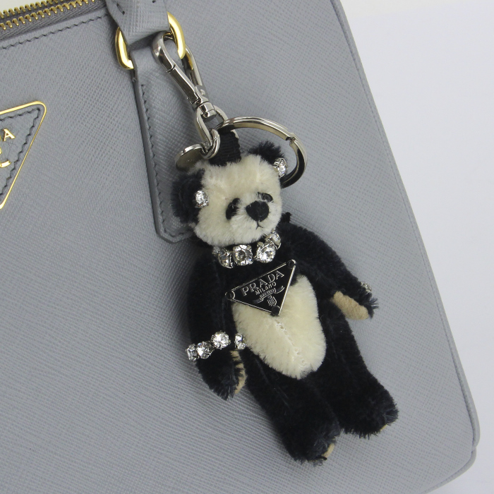 Sac à main Prada Galleria  en cuir saffiano gris - Detail D5