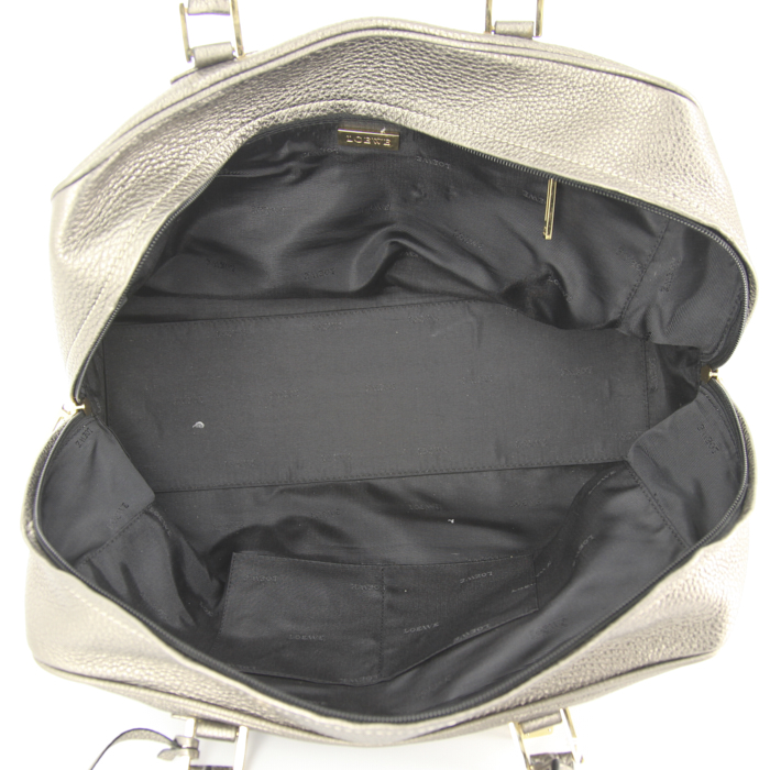 Loewe Amazona handbag in golden brown leather - Detail D2