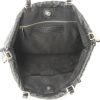 Burberry Big Crush shoulder bag in black leather - Detail D3 thumbnail