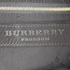 Sac bandoulière Burberry Big Crush en cuir noir - Detail D4 thumbnail