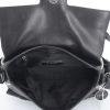 Bolso de mano Givenchy en cuero negro y cuero blanco - Detail D2 thumbnail