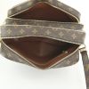 Sac besace Louis Vuitton Amazone grand modèle en toile monogram et cuir naturel - Detail D2 thumbnail