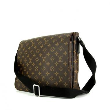 Bolso zurrón Louis Vuitton District en lona Monogram revestida marrón