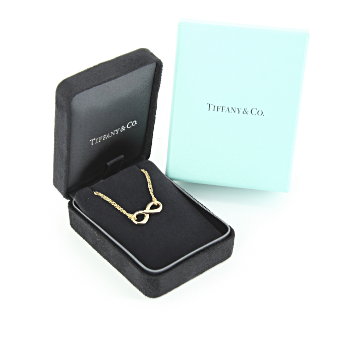 Tiffany & Co Infinity necklace in pink gold - Detail D2
