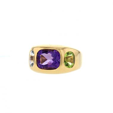Chanel Coco ring in yellow gold