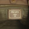 Sac à main Prada en cuir beige - Detail D4 thumbnail