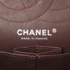 Bolso de mano Chanel en cuero granulado acolchado negro - Detail D4 thumbnail