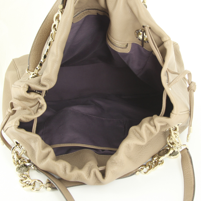 Bolso Cabás Bulgari en cuero granulado beige - Detail D3