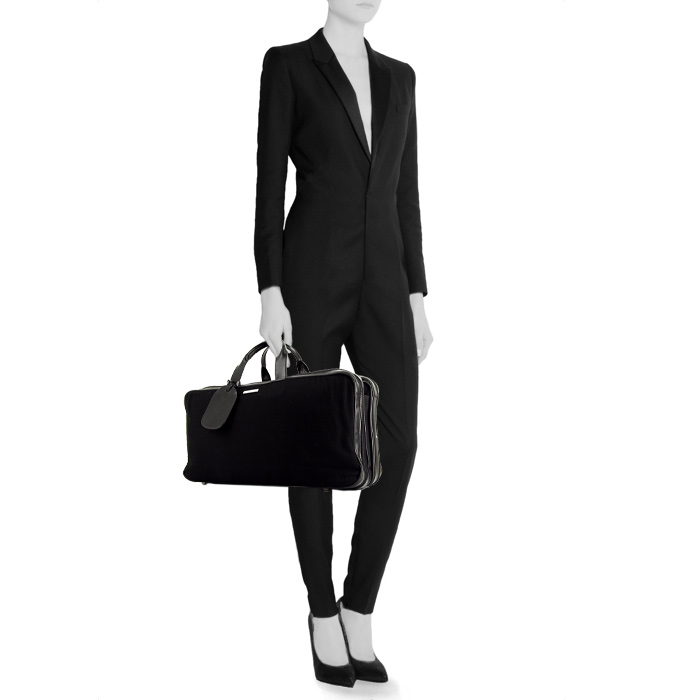 Sac de voyage Gucci Gucci Bagage en toile noire et cuir vernis noir - Detail D1
