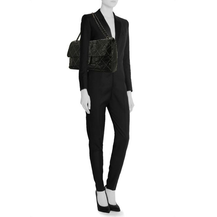 Borsa Chanel Timeless Maxi Jumbo in pelle nera con motivo a quadretti - Detail D1