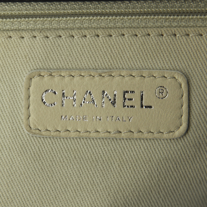 Borsa Chanel Timeless Maxi Jumbo in pelle nera con motivo a quadretti - Detail D4