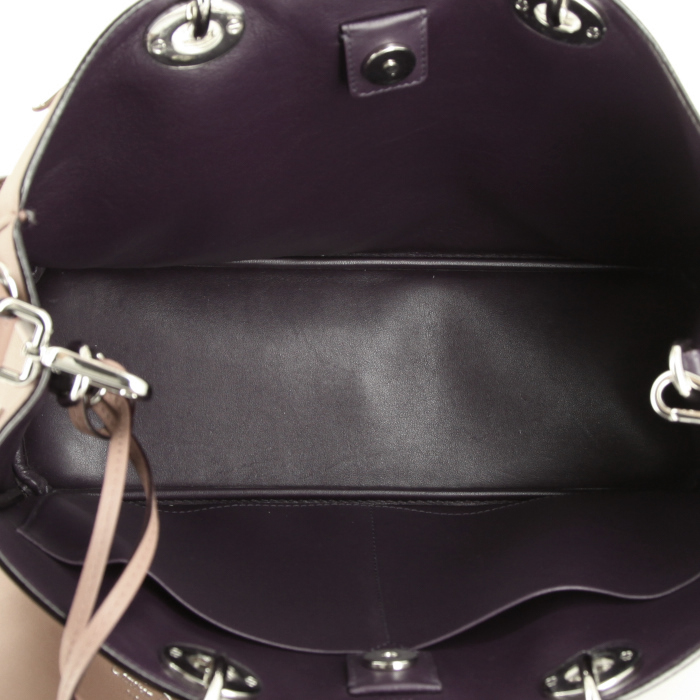 Bolso de mano Dior Diorissimo en cuero color rosa claro - Detail D3