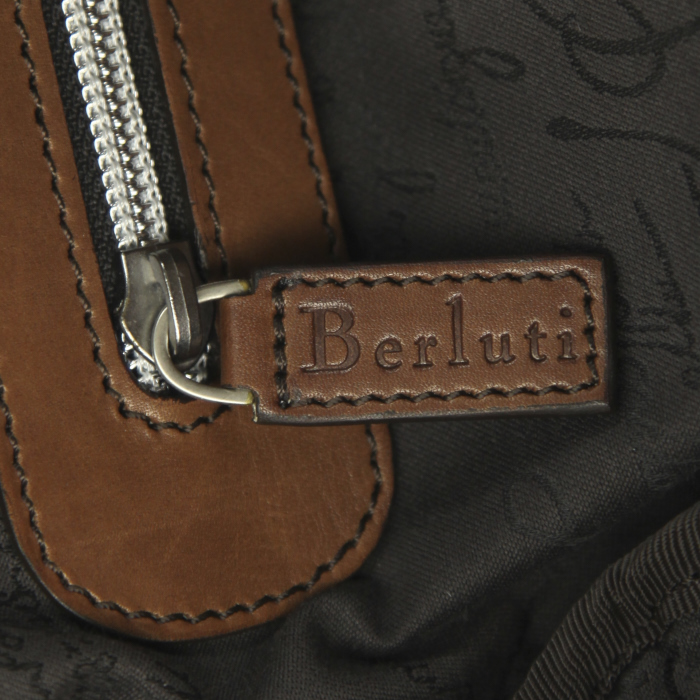 Sac de voyage Berluti Bel ami en cuir marron-caramel - Detail D3