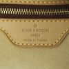 Bolso de mano Louis Vuitton Looping en lona Monogram y cuero natural - Detail D3 thumbnail