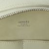 Bolso de mano Hermes Plume modelo grande en lona beige y cuero togo blanco - Detail D3 thumbnail