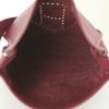 Hermes Evelyne shoulder bag in raspberry pink togo leather - Detail D2 thumbnail