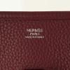 Bolso bandolera Hermes Evelyne en cuero togo color frambuesa - Detail D3 thumbnail