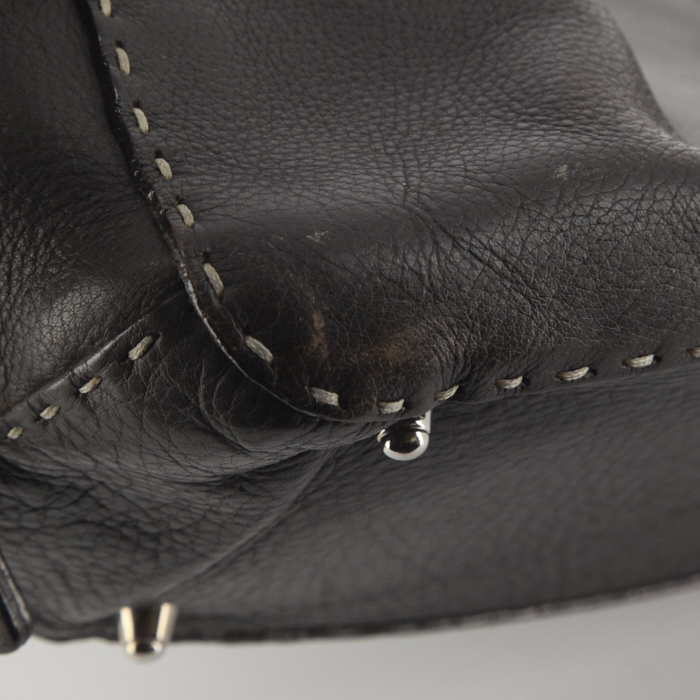 Sac à main Fendi Selleria en cuir marron - Detail D5