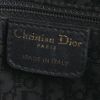 Sac à main Dior Lady Dior grand modèle en cuir vernis matelassé noir - Detail D4 thumbnail