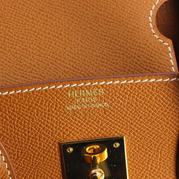 Bolso de mano Hermes Birkin 30 cm en cuero epsom color oro - Detail D3
