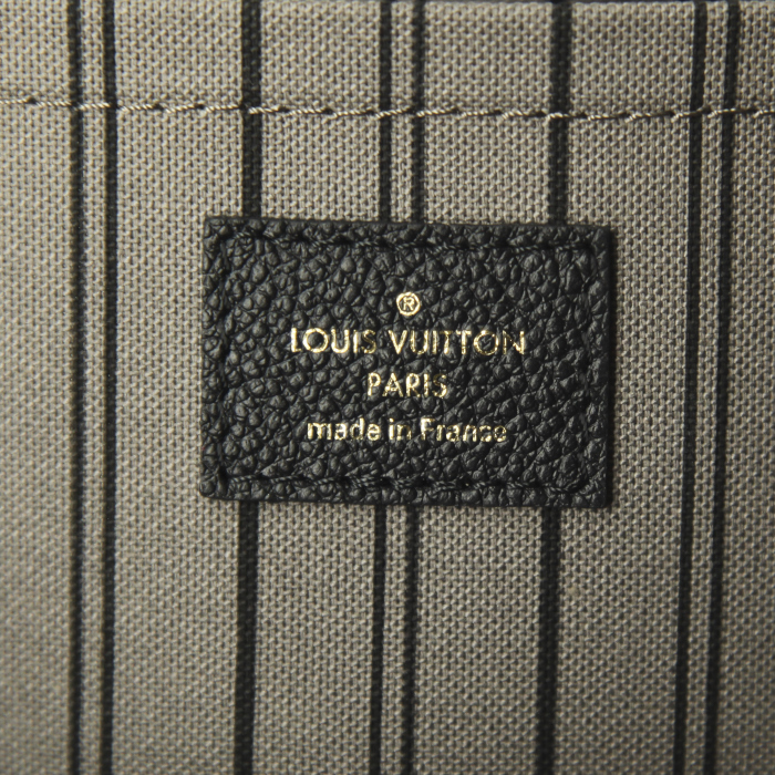 Louis Vuitton Montaigne large model handbag in black empreinte monogram leather - Detail D4