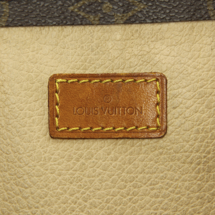 Bolso Cabás Louis Vuitton modelo grande en lona Monogram y cuero natural - Detail D3