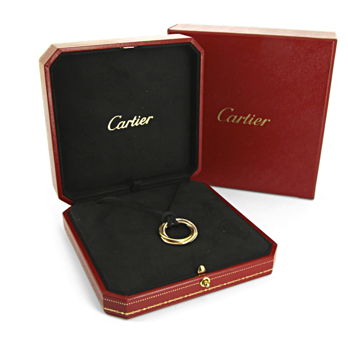 Colgante Cartier Trinity en oro amarillo,  oro rosa y oro blanco - Detail D2