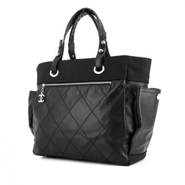 Bolso Cabás Chanel Grand Shopping en lona acolchada negra y cuero negro