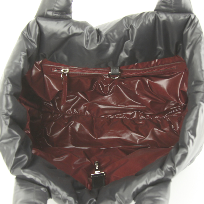 Borsa Chanel Coco Cocoon in tela trapuntata nera - Detail D2