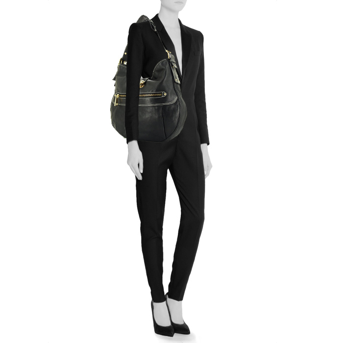 Marc Jacobs handbag in black grained leather - Detail D1