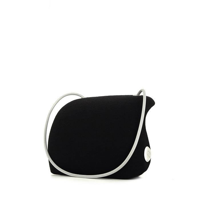 Chanel 2005 Handbag 330547 | Collector Square