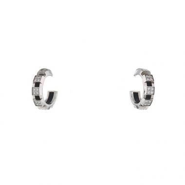 Paire de boucles d'oreilles Chaumet Class One en or blanc,  diamants et caoutchouc