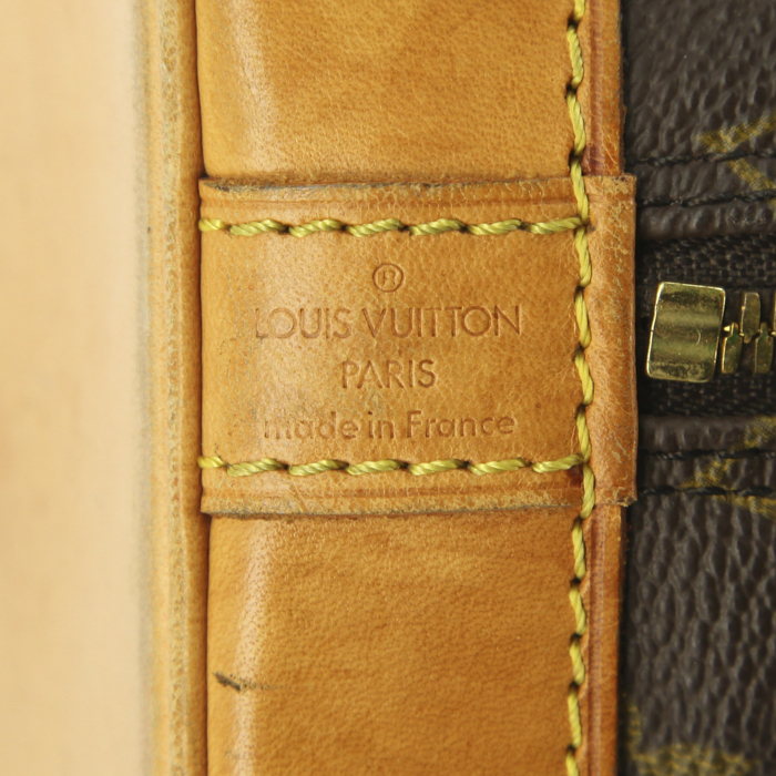 Bolso de mano Louis Vuitton Alma en lona Monogram y cuero natural - Detail D3