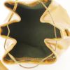 Bolso de mano Louis Vuitton petit Noé en cuero Epi color oro - Detail D2 thumbnail