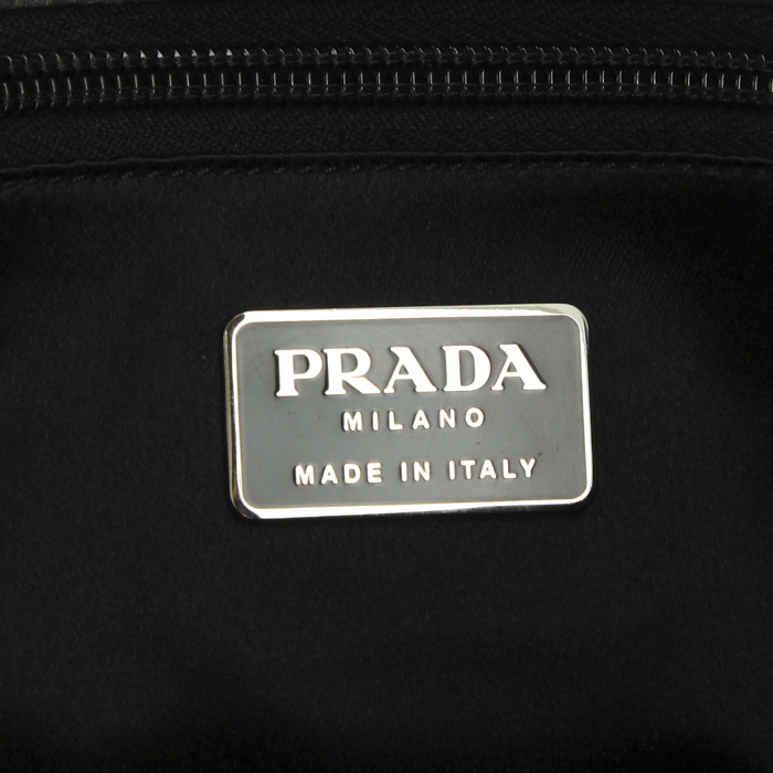 Prada Sac Cabas handbag in anthracite grey leather - Detail D3