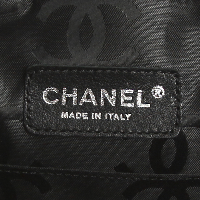 Shopping bag Chanel Cambon in pelle trapuntata rosa e nera - Detail D3