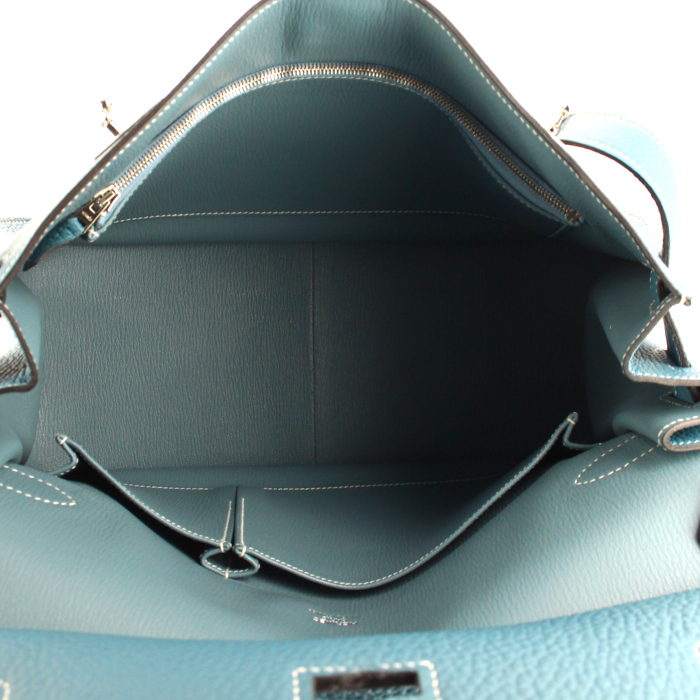Hermes Jypsiere messenger bag in blue togo leather - Detail D2