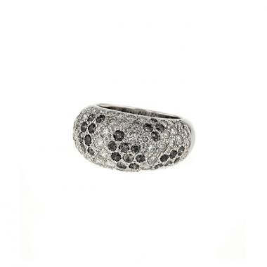 Sortija Cartier Sauvage en oro blanco,  diamantes negros y diamantes blancos