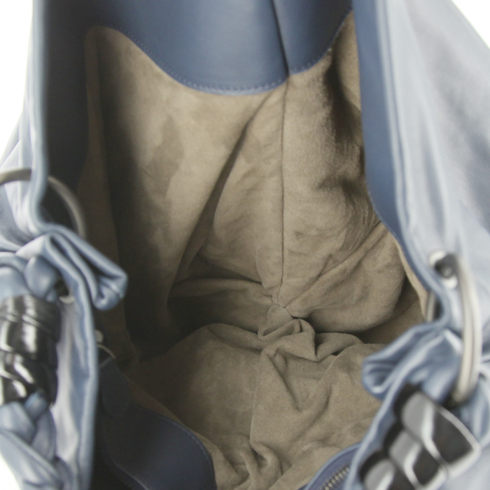 Bolso de mano Bottega Veneta Aquilone en cuero azul - Detail D3