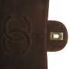 Chanel Timeless shoulder bag in chocolate brown quilted suede - Detail D4 thumbnail