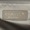 Chanel shopping bag in red grained leather - Detail D3 thumbnail