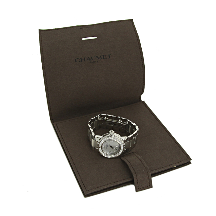 Chaumet Class One watch in stainless steel Ref:  W06615-094 Circa  2009 - Detail D2