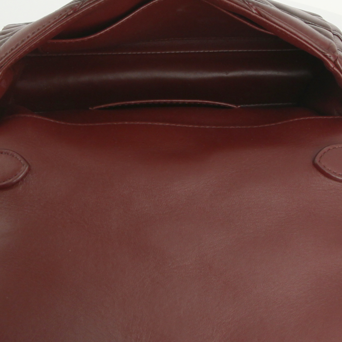 Borsa Louis Vuitton Twist in pelle trapuntata bordeaux con motivo - Detail D3