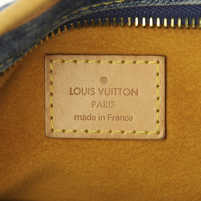 Sac à main Louis Vuitton en toile denim monogrammée bleue et cuir naturel - Detail D4